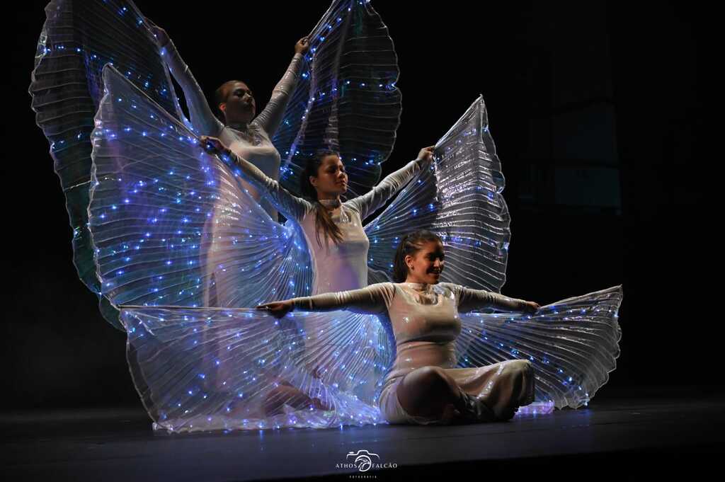 Escola La Dance se destaca no Festival Dança Missões com cinco coreografias classificadas e conquista prêmio de melhor trio adulto