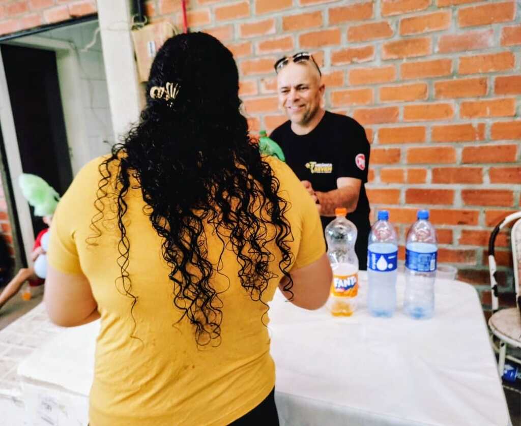 Igreja Universal realiza “Ceia Solidária” e beneficia mais de 100 pessoas em São Marcos