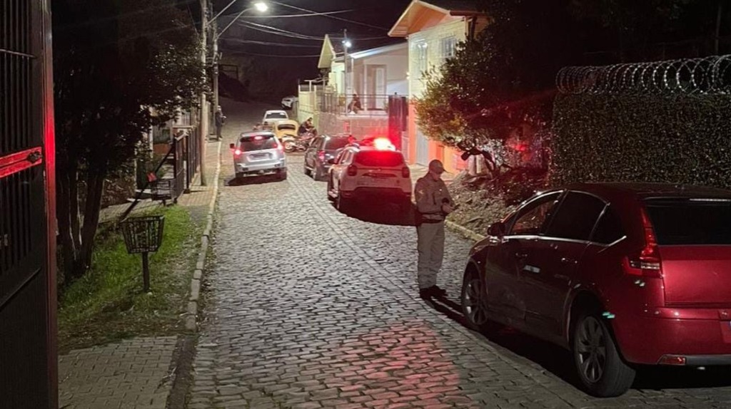 Brigada Militar autua seis veículos por som automotivo irregular em São Marcos