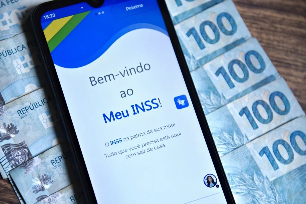 Governo prorroga até 2026 prazo para pedido de ressarcimento do INSS