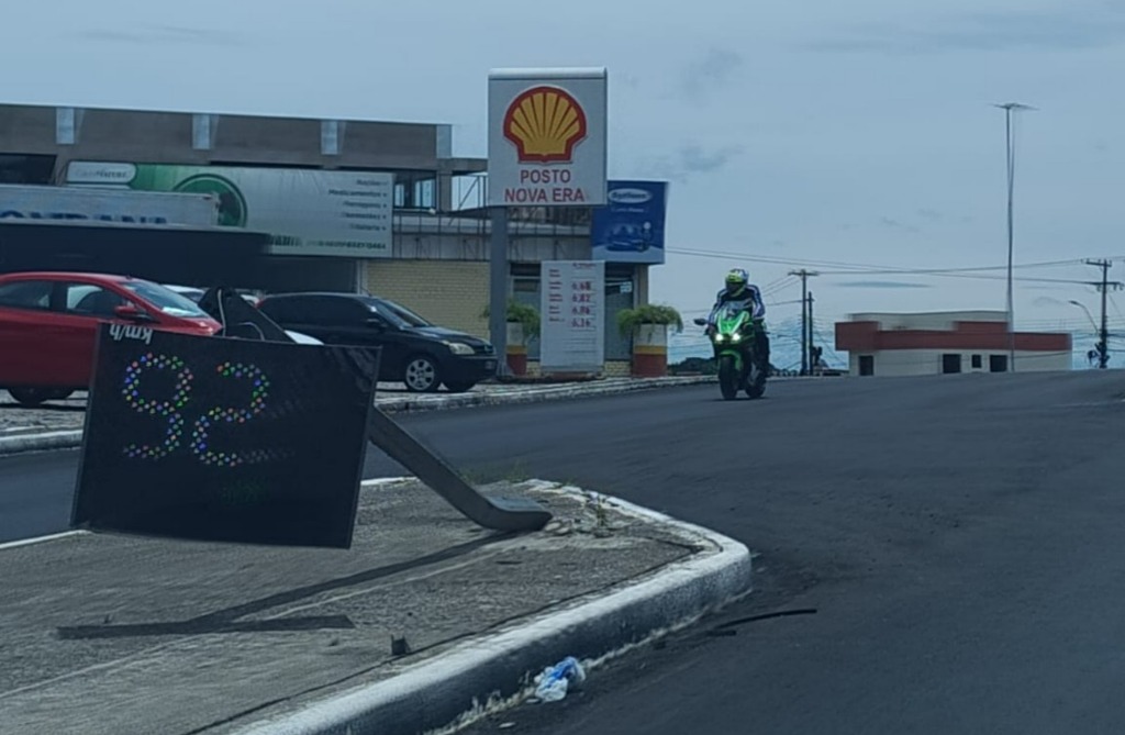 Lombada eletrônica derrubada segue em funcionamento na BR-116, em São Marcos