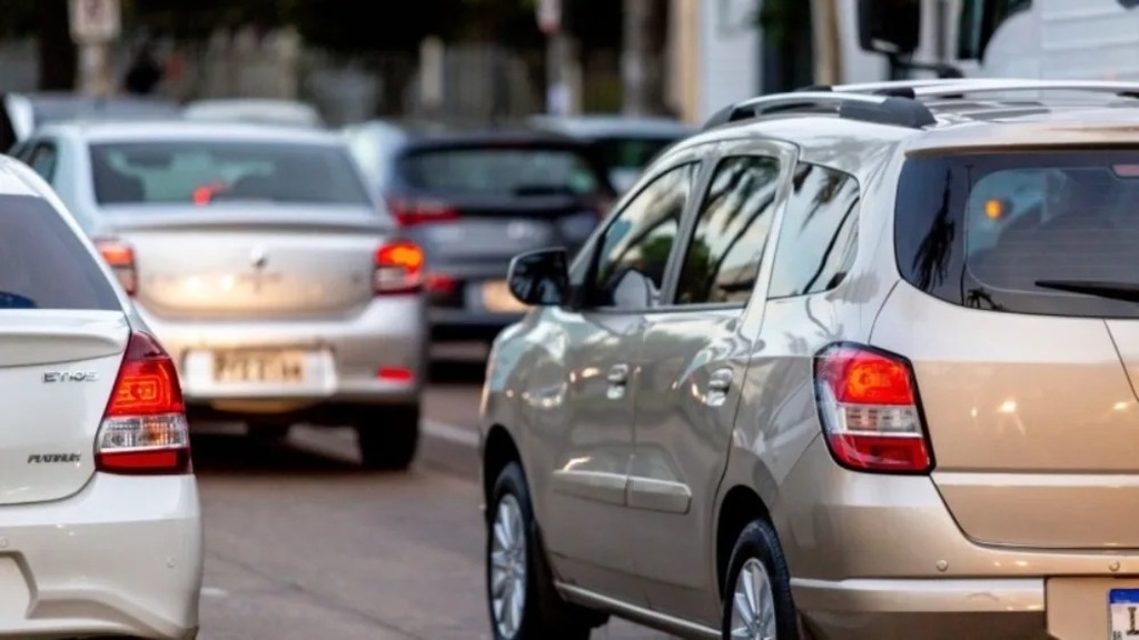 Pagamento do IPVA 2026 inicia na terça-feira (16) com desconto máximo para quase um milhão de veículos