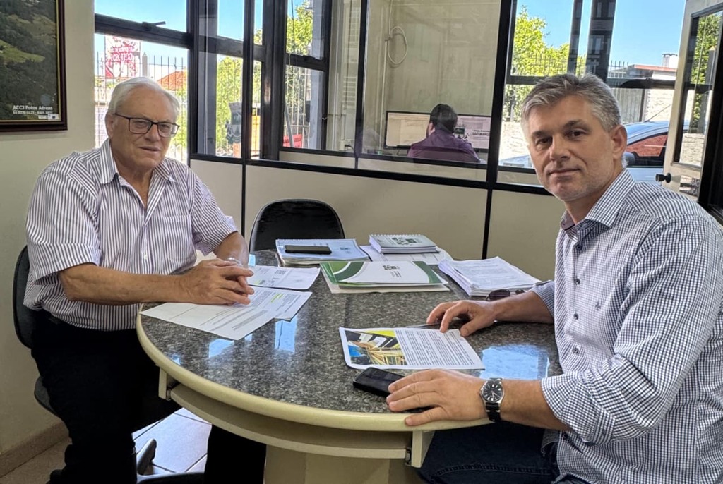 Presidente da Câmara cobra Corsan/Aegea por falhas no abastecimento, multas indevidas e rede antiga em São Marcos