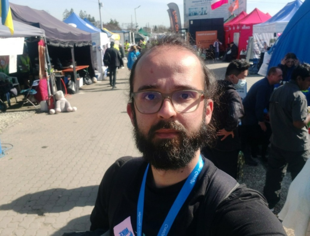 Jornalista de Caxias do Sul busca apoio para documentário sobre a atuação da imprensa na guerra da Ucrânia