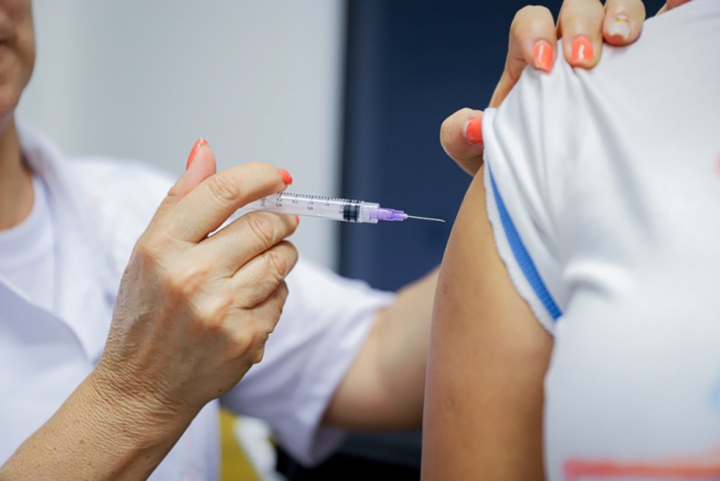 Dia D de multivacinação é realizado neste sábado em todo o país
