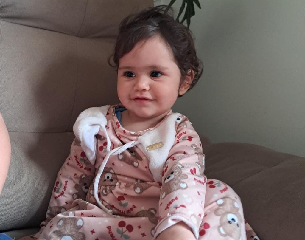 Família de Campestre da Serra busca ajuda para custear sessões de estimulação visual de dezembro da pequena Melinda